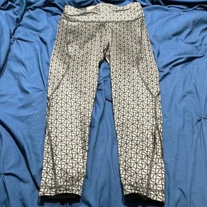 Vineyard Vines Gray and Black Reversible Leggings